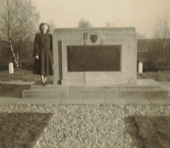 Besucher am Montgomery-Denkmal